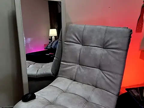 mary luckaysha  online show from March 24, 2026, 7:19 pm