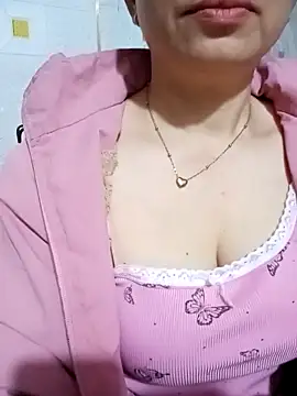 Snapshot of Arica_sexy001 chatting on February 8, 2026, 10:51 am Arica sexy001 online show from February 8, 2026, 10:51 am