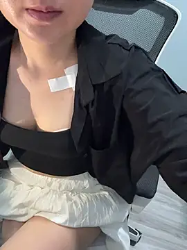 Snapshot of Zinna999 chatting on February 22, 2026, 6:46 am Zinna999 online show from February 22, 2026, 6:46 am