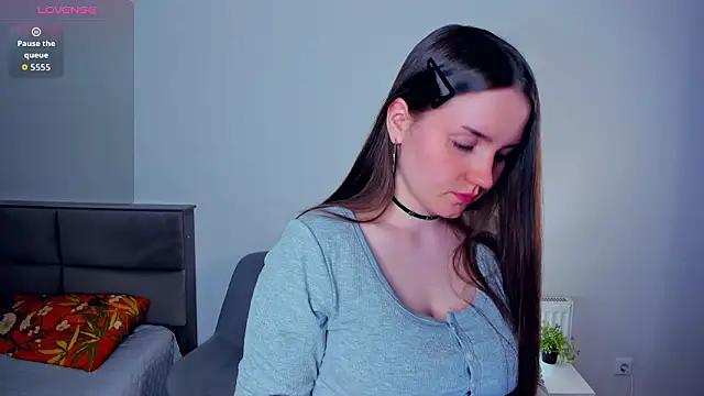 Snapshot of CrissyKales chatting on March 29, 2026, 5:35 pm CrissyKales online show from March 29, 2026, 5:35 pm