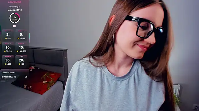 Snapshot of CrissyKales chatting on March 31, 2026, 5:46 pm CrissyKales online show from March 31, 2026, 5:46 pm