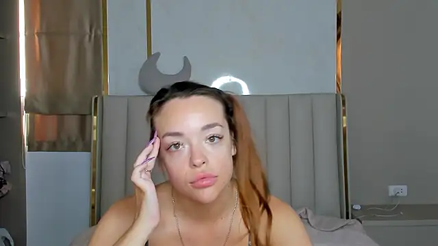 Snapshot of stellaa_quenn chatting on February 6, 2026, 1:10 am stellaa quenn online show from February 6, 2026, 1:10 am