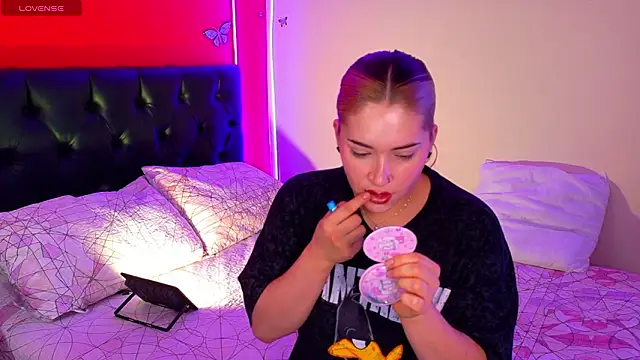 Snapshot of Arytits chatting on February 19, 2026, 11:06 am Arytits online show from February 19, 2026, 11:06 am