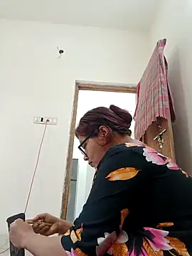 Elie Hallway online show from March 17, 2026, 5:22 am