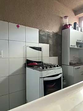 Manu Manu05 online show from April 6, 2026, 4:19 pm