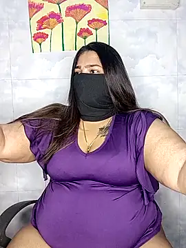 Cute G online show from March 13, 2026, 7:31 pm