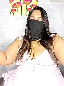 Cute G online show from April 12, 2026, 7:08 pm