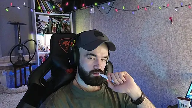 Snapshot of _Mostly_ chatting on February 11, 2026, 4:23 pm Mostly online show from February 11, 2026, 4:23 pm