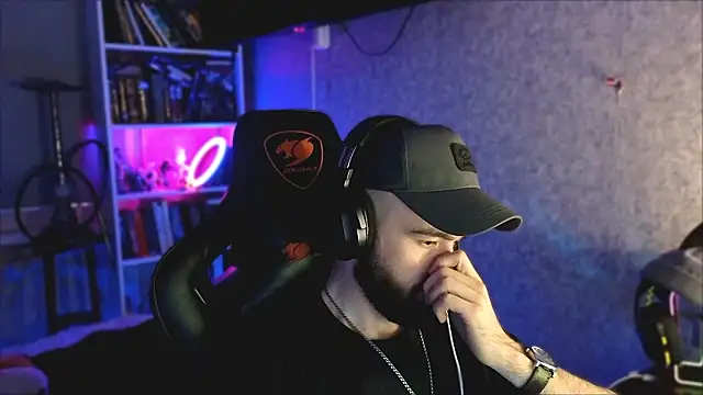  Mostly  online show from March 31, 2026, 9:48 pm