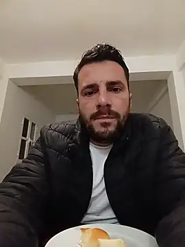 NatanCasad0 online show from February 19, 2026, 6:53 am