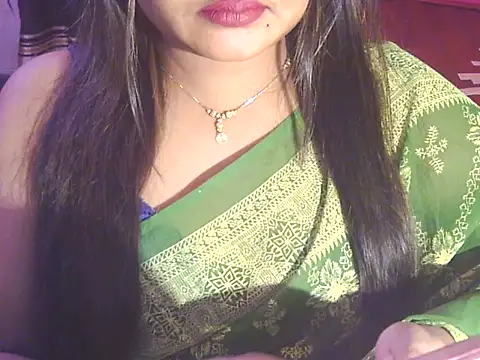 Nusrat Faria online show from February 10, 2026, 8:13 pm