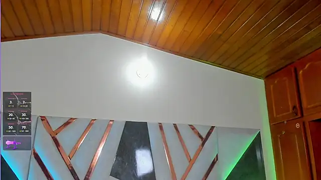 Snapshot of isa_kolins chatting on February 20, 2026, 12:16 pm isa kolins online show from February 20, 2026, 12:16 pm