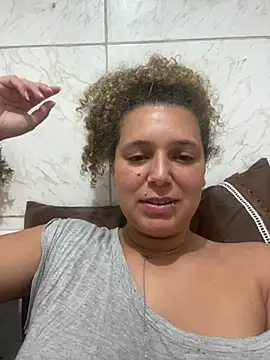 LoiraQuente69 online show from May 30, 2026, 1:57 am