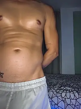 Snapshot of logan-31 chatting on February 19, 2026, 3:57 am logan-31 online show from February 19, 2026, 3:57 am