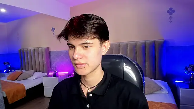 Derek Sinn online show from April 18, 2026, 7:58 pm