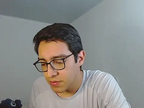 Snapshot of NickFin chatting on July 3, 2026, 3:46 am NickFin online show from July 3, 2026, 3:46 am