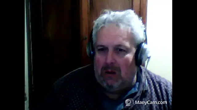 Snapshot of swichcassanesi chatting on February 16, 2026, 9:00 pm swichcassanesi online show from February 16, 2026, 9:00 pm