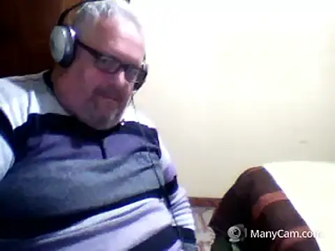 swichcassanesi online show from April 15, 2026, 7:58 pm