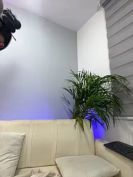 Elirpo online show from March 3, 2026, 12:28 am