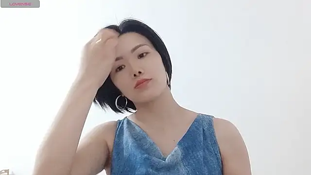 Nikishine online show from May 20, 2026, 8:09 am