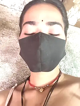 Sonali Bendre online show from April 3, 2026, 2:20 am