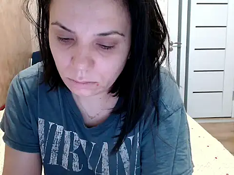 Snapshot of LorraGrey chatting on February 24, 2026, 3:59 am LorraGrey online show from February 24, 2026, 3:59 am