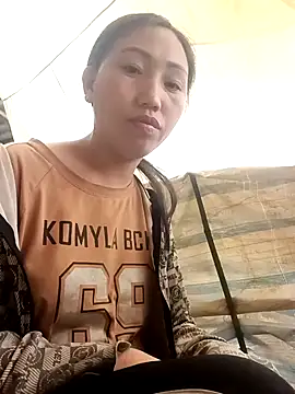 Snapshot of hot-luna- chatting on February 28, 2026, 12:22 am hot-luna- online show from February 28, 2026, 12:22 am