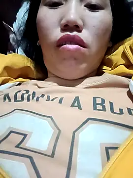 hot-luna- online show from March 13, 2026, 8:48 pm