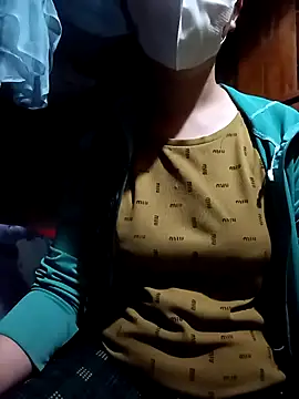 hot-luna- online show from March 28, 2026, 10:53 pm