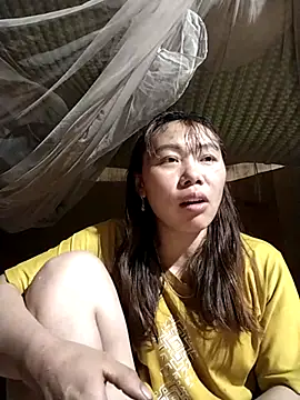 Snapshot of Bella-222 chatting on March 17, 2026, 11:46 am Bella-222 online show from March 17, 2026, 11:46 am