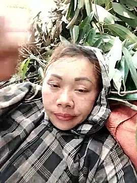 Snapshot of Bella-222 chatting on March 31, 2026, 5:08 am Bella-222 online show from March 31, 2026, 5:08 am