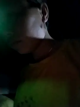 Snapshot of Bella-222 chatting on April 8, 2026, 9:26 pm Bella-222 online show from April 8, 2026, 9:26 pm