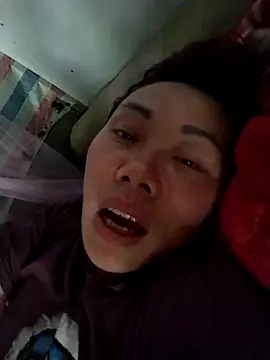 Snapshot of Bella-222 chatting on April 11, 2026, 7:56 am Bella-222 online show from April 11, 2026, 7:56 am