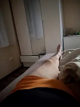 latya111 online show from March 18, 2026, 9:07 pm