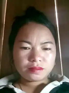 Snapshot of emlylyxinh chatting on February 10, 2026, 3:21 am emlylyxinh online show from February 10, 2026, 3:21 am