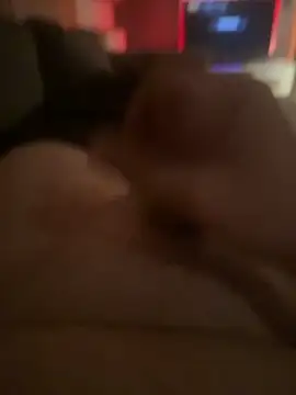 DasmannlicheModel online show from February 14, 2026, 9:44 pm