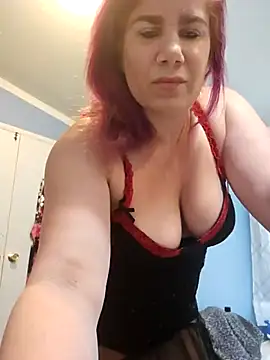 Snapshot of Icequeen1981 chatting on March 30, 2026, 3:35 pm Icequeen1981 online show from March 30, 2026, 3:35 pm