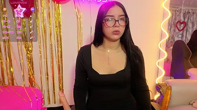 MILAH TAY online show from February 26, 2026, 11:42 am