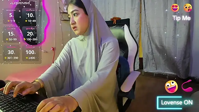 Snapshot of SamiraAwada chatting on February 28, 2026, 6:42 pm SamiraAwada online show from February 28, 2026, 6:42 pm