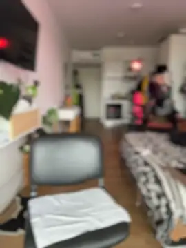 xsadtanas online show from April 15, 2026, 4:14 pm