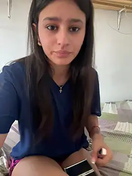 Snapshot of madison90 chatting on February 2, 2026, 5:00 pm madison90 online show from February 2, 2026, 5:00 pm