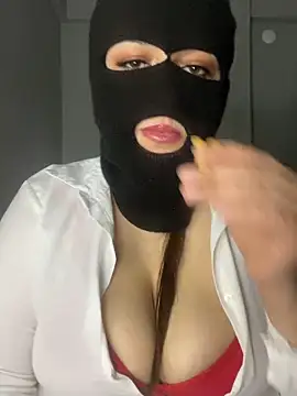 Snapshot of maryam-6 chatting on March 4, 2026, 8:26 pm maryam-6 online show from March 4, 2026, 8:26 pm