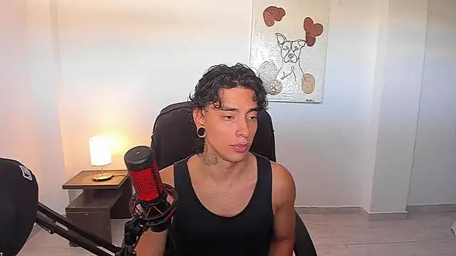 paisa hotx online show from February 9, 2026, 10:03 pm