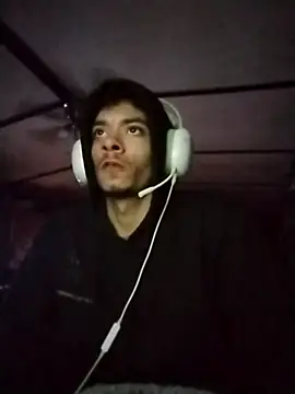 spooky425hd online show from April 12, 2026, 3:44 am