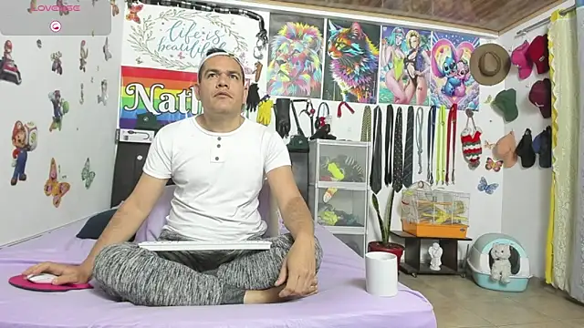 nathannathaniel online show from February 24, 2026, 4:54 am