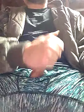 KrazyNutz420 online show from February 11, 2026, 4:50 am