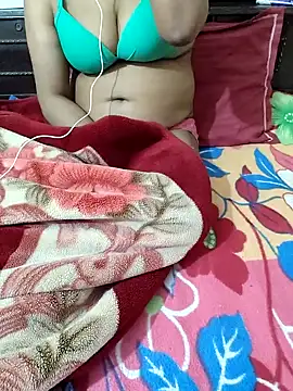 Snapshot of Red_Wine444 chatting on February 20, 2026, 7:47 pm Red Wine444 online show from February 20, 2026, 7:47 pm