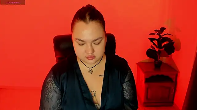 Sofiawetsweet online show from February 19, 2026, 7:59 am