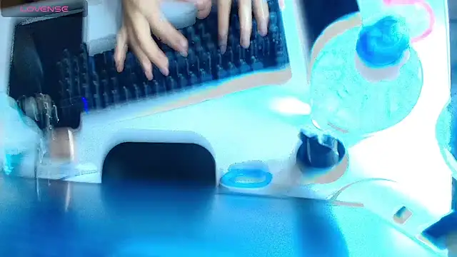 Snapshot of sofia_nova_tf chatting on February 25, 2026, 1:21 pm sofia nova tf online show from February 25, 2026, 1:21 pm