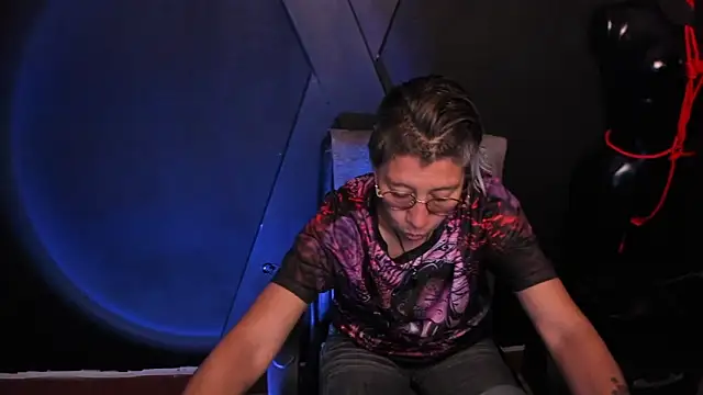 Kali Panther online show from February 7, 2026, 1:04 pm